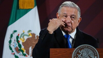 Acusó que todavía hay varios funcionarios que ganan más que él