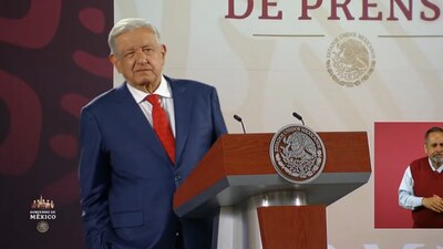 El mandatario mexicano aseguró que el pueblo lo cuida pero no descartó tener protección