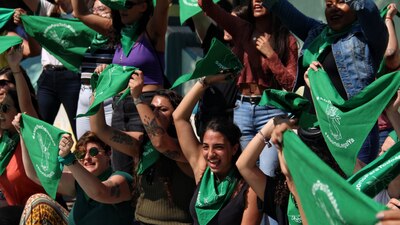 El mandatario indicó que "no hay ninguna limitación para que se manifiesten quienes están a favor"