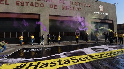 El joven fue capturado y vinculado a proceso; su madre pide justicia para él