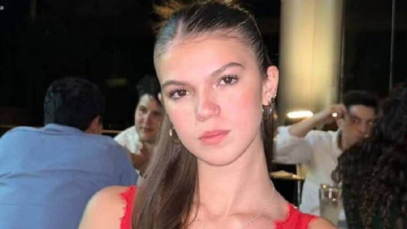 Dan de alta a Valentina Gilabert; continuará recuperación en su casa