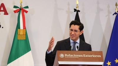 CIUDAD DE MÉXICO, 04JUNIO2026.- Roberto Velasco, secretario de Relaciones Exteriores, durante el mensaje conjunto con motivo de la visita del canciller alemán Johann Wadephul.
FOTO: GALO CAÑAS/CUARTOSCURO.COM