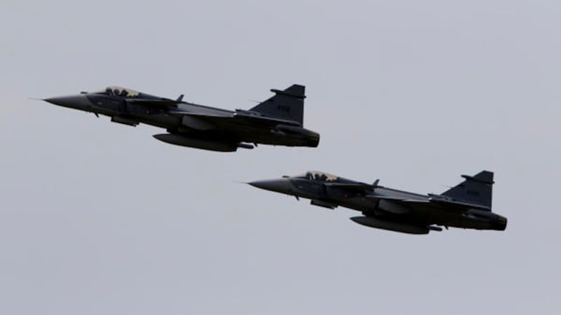 Gabinete de Seguridad confirma que avión militar de EU sí aterrizó en México