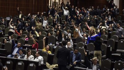 Aprobaron con 258 votos a favor, 67 en contra y 18 abstenciones
