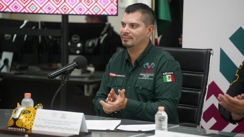 ¿Por qué el secretario de Seguridad de Chiapas compró autos de lujo por debajo de su precio real?