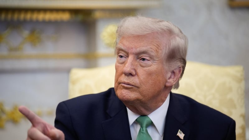 “Quedan 48 horas para que se desate el infierno”: Trump llama a Irán a abrir el Estrecho de Ormuz