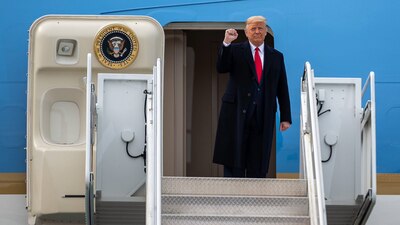 En el comunicado el expresidente exige a China pagar 10 billones de dólares por los daños causados por la pandemia