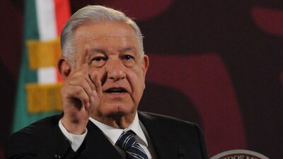 Criticó que lo impuestos adeudados por Grupo Salinas superen en monto el presupuesto de muchos estados