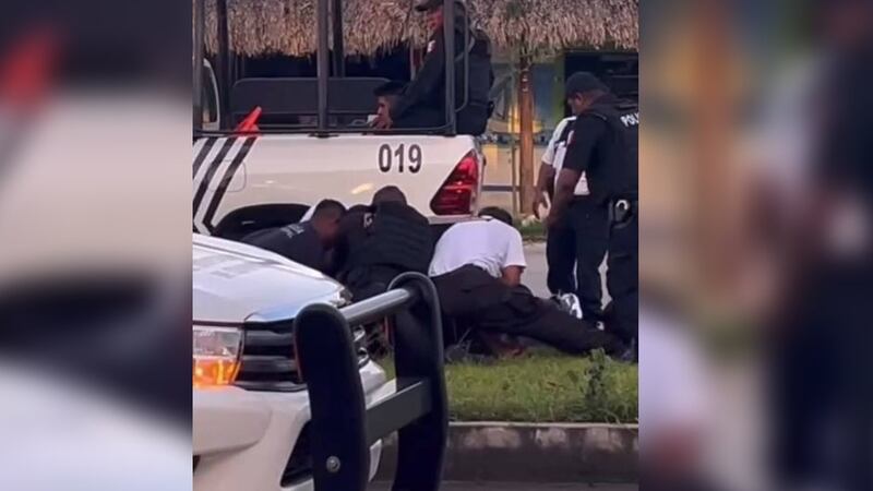 Detienen a 4 agentes de la Marina en Campeche; trataron de evadir alcoholímetro