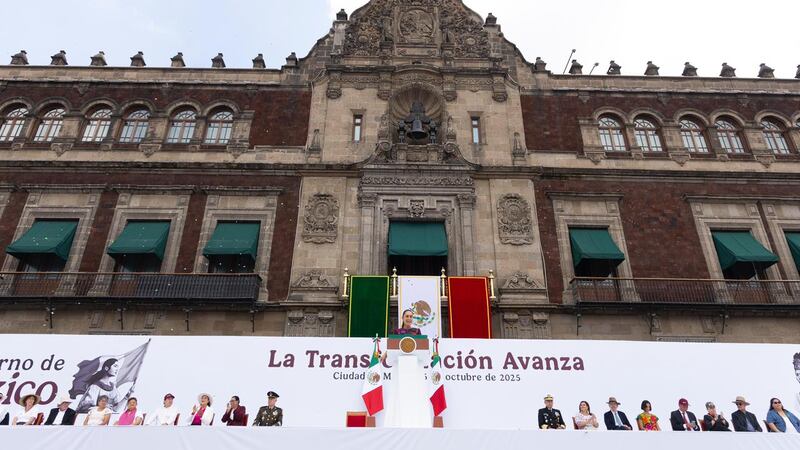 “Quien traicione al pueblo o robe al pueblo, enfrenta la justicia”, advierte Sheinbaum