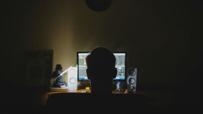 La ciberviolencia puede derivar en conductas que vayan más allá del internet