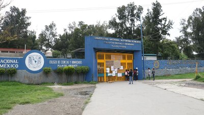 Alumnos del CCH Oriente acusan que han sido víctimas de inseguridad dentro del plantel.