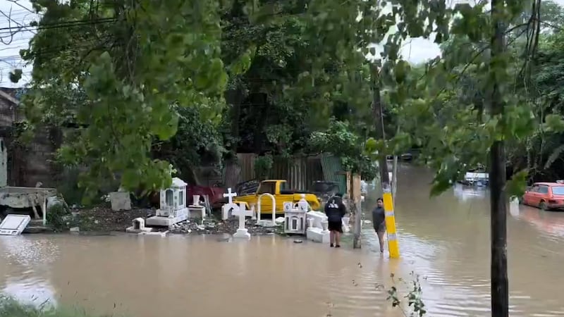 Suman 10 fallecidos vinculados a las lluvias y el Frente Frío en Veracruz