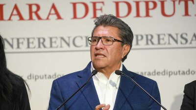 Irma Monzón, secretaria de tribunal, dijo que plantearon a Monreal su preocupación por poca certeza laboral en el PJF
