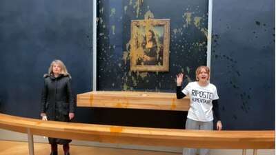 Las activistas cuestionaron si era mas importante el arte o la agricultura