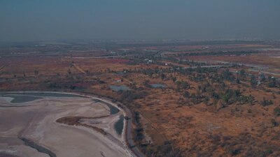 Vista de los terrenos donde se construirá el parque ecológico Lago de Texcoco