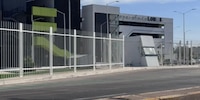 Estudiante muere tras caer del tercer piso de una preparatoria en Culiacán, Sinaloa