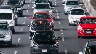 Con esta medida, los senadores deberán usar su propio vehículo