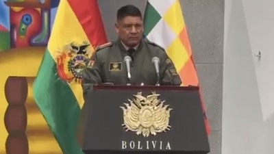 Ordenó a todos militares golpistas a regresar a sus cuarteles
