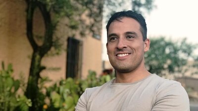 El reportero no pudo contener las lágrimas al narrar los hechos en El Paso, Texas