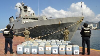 El hallazgo de embarcaciones se realizó frente a costas del estado de Guerrero