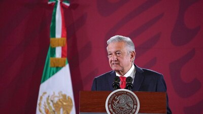 El presidente mostró su buen ánimo ante la renuncia del líder sindical Carlos Romero Deschamps