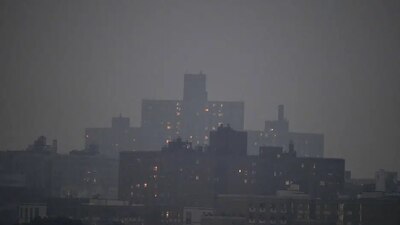 Los fuegos en la zona de Quebec son grandes