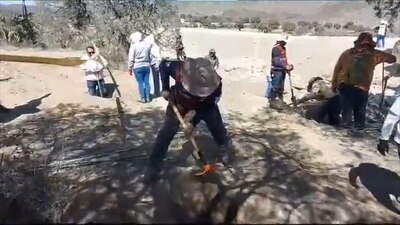 La fosa fue encontrada en un terreno cercano a la autopista Puebla-Orizaba