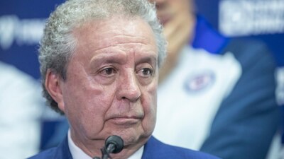 La Unidad de Inteligencia Financiera congeló sus cuentas