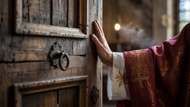 ¿Qué sigue después de elegir al nuevo Papa? Así es el protocolo tras la fumata blanca