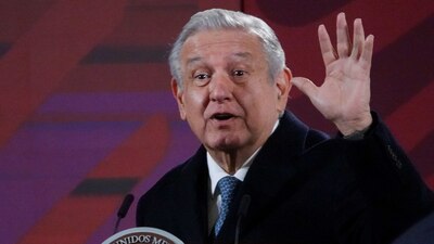 Dijo estar muy agradecido con el trabajo de Rogelio Jiménez Pons, pero hacía falta un responsable "comprometido por entero"