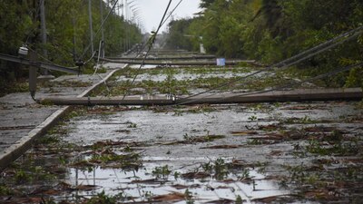 El huracán tocó tierra este miércoles muy cerca de Puerto Morelos, en Quintana Roo
