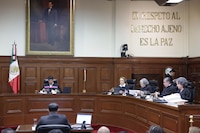 Ministros de la Suprema Corte anuncian que devolverán camionetas blindadas