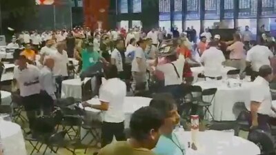 Este domingo se canceló el foro educativo convocado por el gobierno electo de AMLO