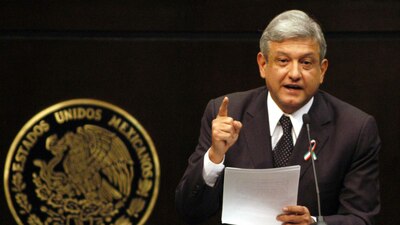 AMLO dejó huella cuando dio su único discurso en San Lázaro, en abril de 2005