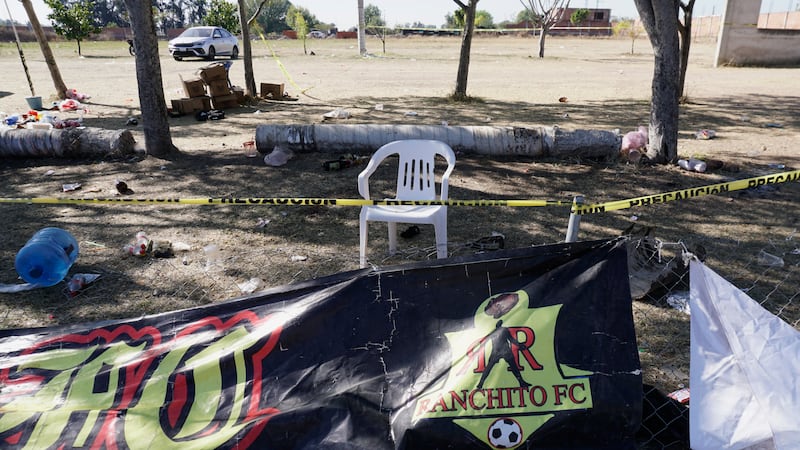 Vinculan posible pugna entre cárteles con masacre durante partido de futbol en Salamanca