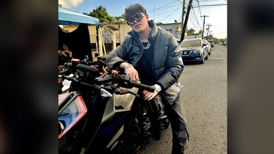 Gabito Ballesteros recibió una multa de miles de pesos por cantar narcocorridos.