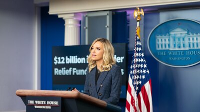 La cadena de noticias indicó que no podían seguir transmitiendo información sin fundamentos