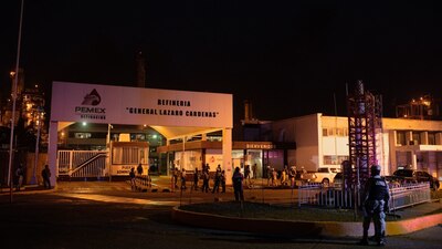 La Empresa Productiva del Estado informó que sigue con la búsqueda de los desaparecidos