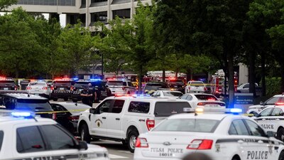 Un hombre habría entrado con rifle a disparar en el edificio Natalie en el hospital de Tulsa