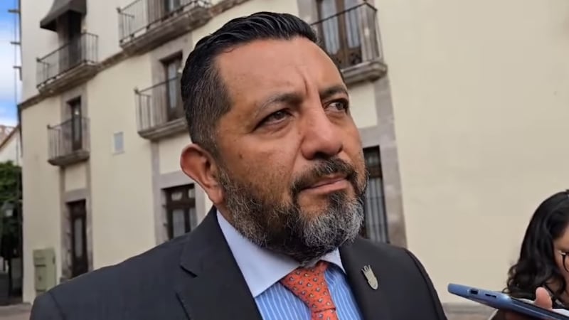 Querétaro prohibe narcocorridos y eventos que promuevan la apología del delito