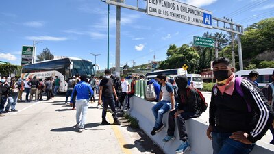 Los alumnos inconformes insisten en la mejora en la infraestructura de su plantel