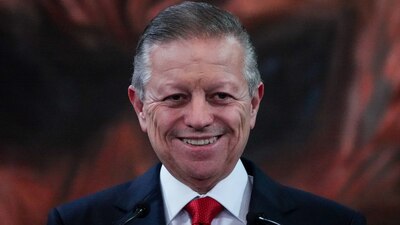 Fue aceptada su renuncia por legisladores de Morena en el Senado