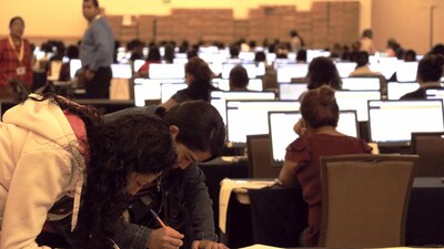 Checa aquí lo que necesitas para ser maestro de inglés