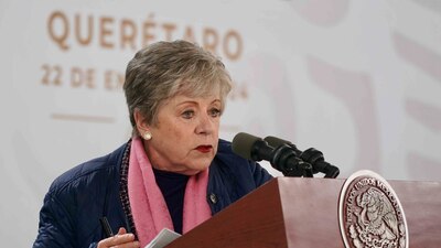 La canciller afirmó que no se quedará callada ante actos de xenofobia