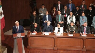 El mandatario mencionó que la Constitución de 1917 ahora vive en la '4T'