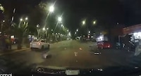 VIDEO | Motociclista muere tras impactarse contra un Tesla en Barranca del Muerto