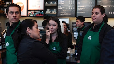 Alsea, operadora de empresas como Starbucks, anunció algunas medidas financieras para enfrentar el COVID-19