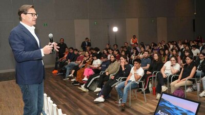 El candidato prometió facilidades para que se establezcan empresas