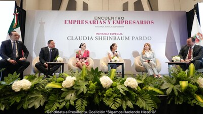 La candidata a la presidencia se reunió con empresarios en Tijuana